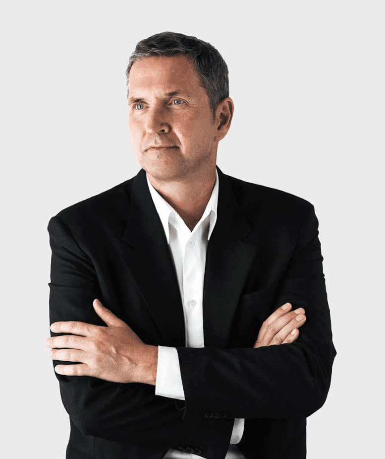 Prof. Thomas Schroepfer